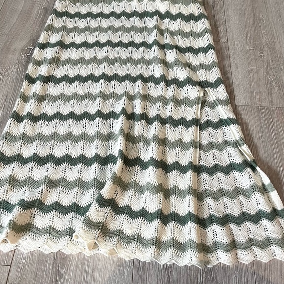 Hollister Crochet Midi Dress - Picture 3 of 4